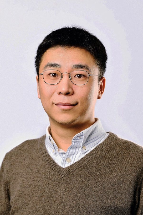 Junlei Hu